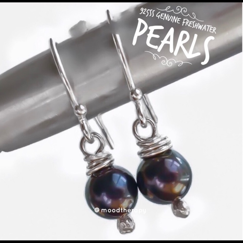 Sterling Silver Black Freshwater Pearl Earrings
